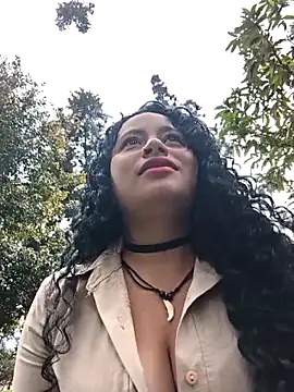 Yaya_watson's Webcam Show