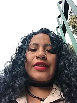 Yaya_watson Webcam show