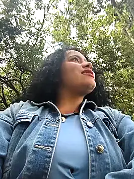 Yaya_watson – Kamerová šou