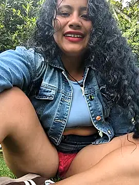 Yaya_watson: вебкам-шоу