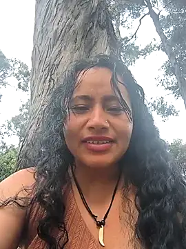 Yaya_watson – Kamerová šou