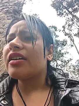 Yaya_watson webcam show