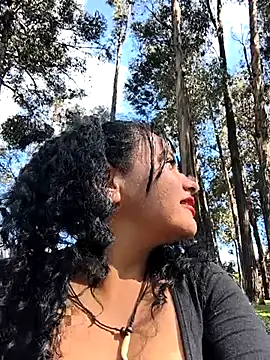 Yaya_watson Show Webcam