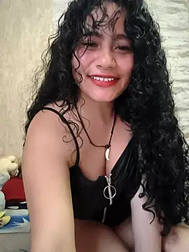 Yaya_watson Chat XXX in diretta