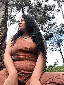 Yaya_watson's Webcam Show