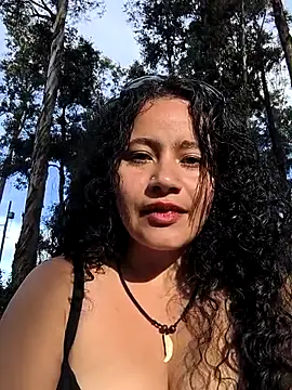 Yaya_watson's Webcam Show