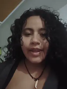Yaya_watson Adlı Modelin Canlı XXX Sohbeti