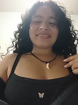 Yaya_watson's Live XXX Chat