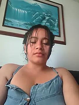 Chat XXX ao vivo de Yaya_watson