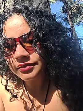 Yaya_watson's Webcam Show