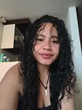 Yaya_watson Chat XXX live