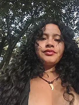 Yaya_watson's Webcam Show