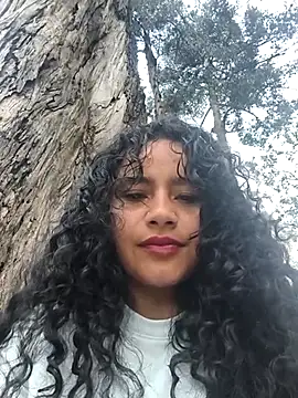 Yaya_watson's Webcam Show