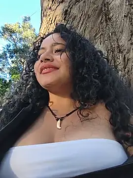 Show de Yaya_watson na webcam