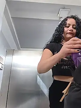 Yaya_watson Live XXX-Chat