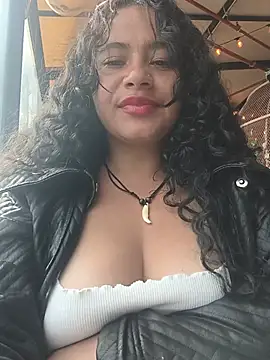 Yaya_watsonn Webbikameraesitys