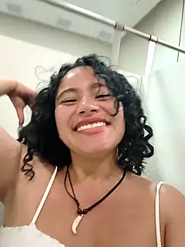 Czat XXX na żywo – Yaya_watson