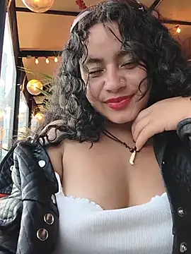 Yaya_watson Show Webcam