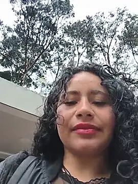 Yaya_watson's Live XXX Chat