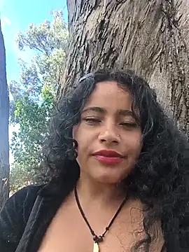 Yaya_watson Webcam show