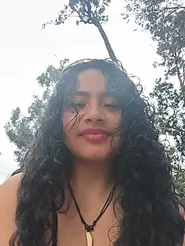 Yaya_watson's Webcam Show