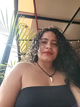 Chat +18 de Yaya_watson ao vivo
