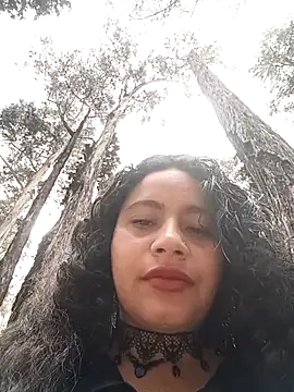 Yaya_watson Show Webcam