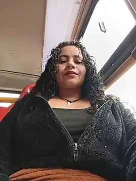 Yaya_watson's Live XXX Chat