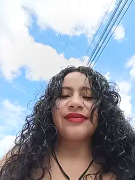 Yaya_paid লাইভ XXX চ্যাট