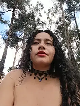 Yaya_paid live XXX chat