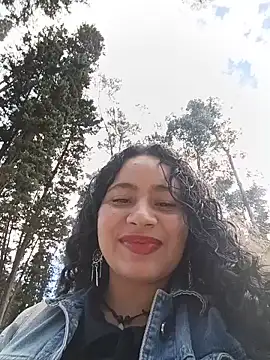 Yaya_paid Webcam-Show