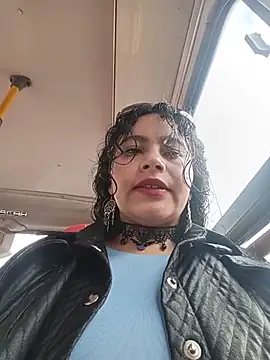 Chat XXX ao vivo de Yaya_paid