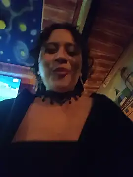 Yaya_paid's Live XXX Chat