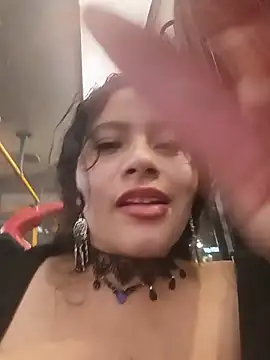 Chat XXX en directo de Yaya_paid