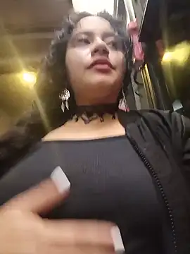 Chat XXX en directo de Yaya_paid