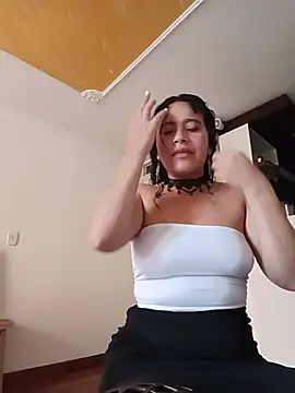 Yaya_paid Chat XXX in diretta