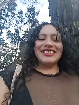 Yaya_paid XXX чат на живо