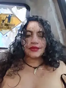 Czat XXX na żywo – Yaya_paid