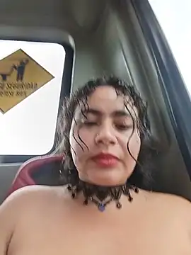 Yaya_paid's Live XXX Chat