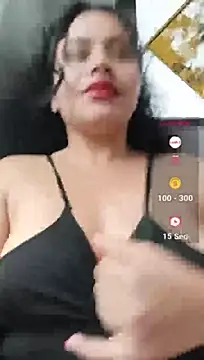 Yaya_paidn Webbikameraesitys