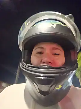 Yaya_paid XXX чат на живо