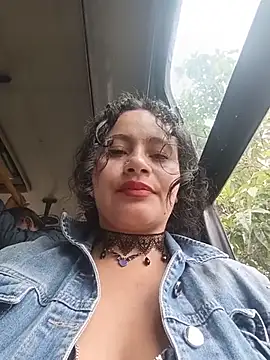 Yaya_paid Show Webcam