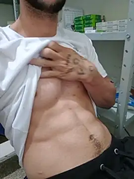 Show de Rodriguess010 na webcam