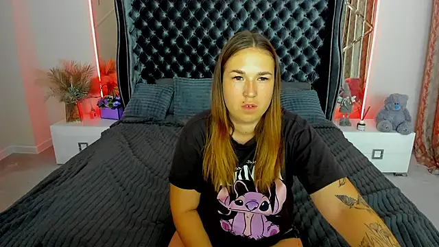 Sofii_darling Show in webcam