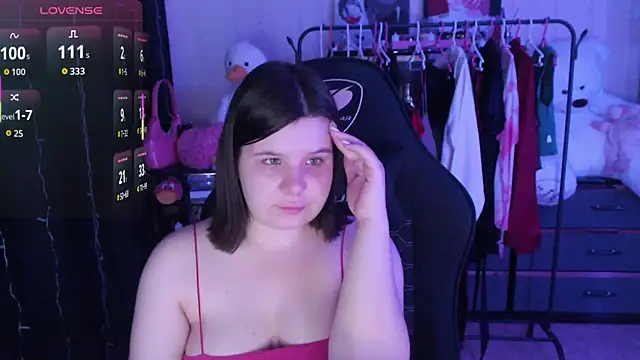 AmyVibess' Live XXX Chat