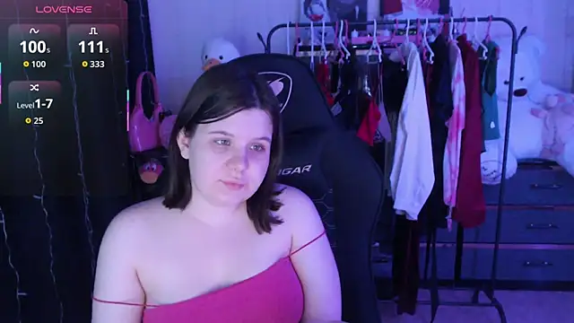 AmyVibess' Live XXX Chat