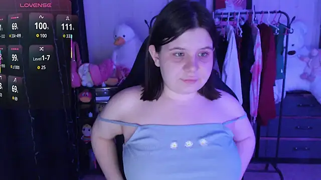 AmyVibess Live XXX-chat