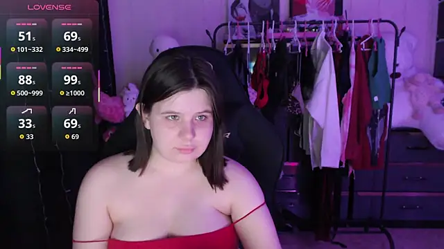 AmyVibess' Live XXX Chat