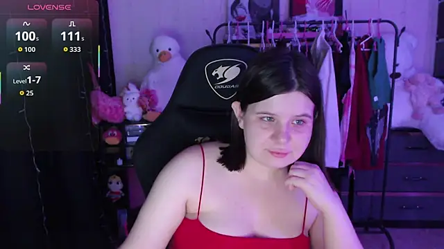 AmyVibess Adlı Modelin Canlı XXX Sohbeti