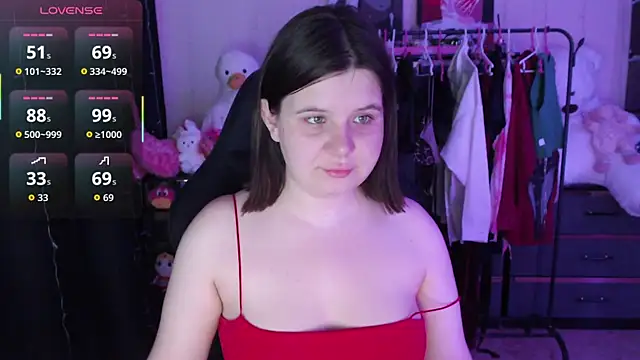 AmyVibess Chat XXX in diretta